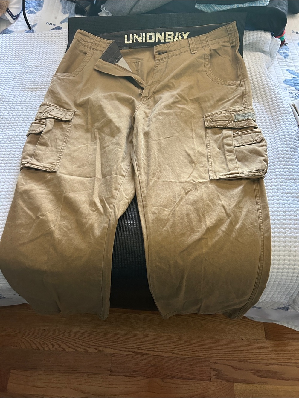 UNIONBAY Men's Cargo Pants in Tan